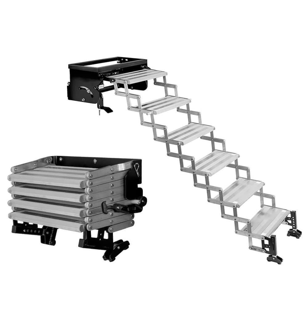 Scherentreppe 6 stufig ausgezogen und gefaltet