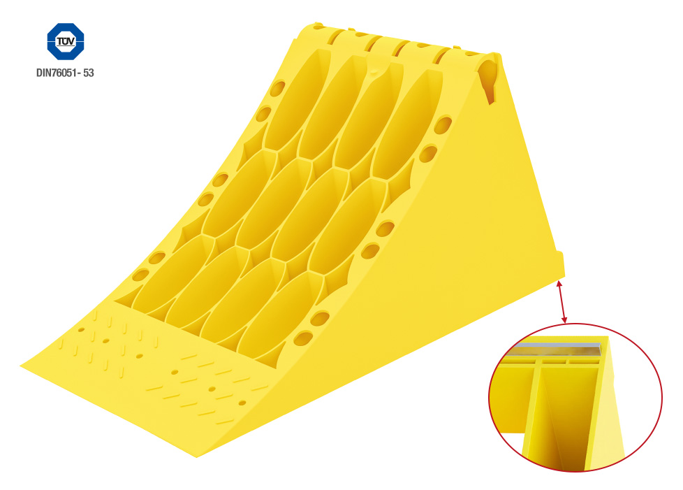 thumbnail image 2 of 10x HO Scale (1:87) Black Plastic Wheel Chocks / Brake Blocks For Model Trains 2 of 3